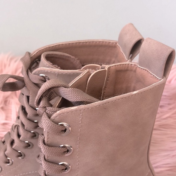 DV Dolce Vita Flume Boots - Picture 5 of 5